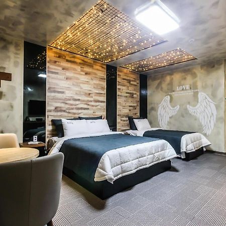 Rings Motel Iksan 外观 照片
