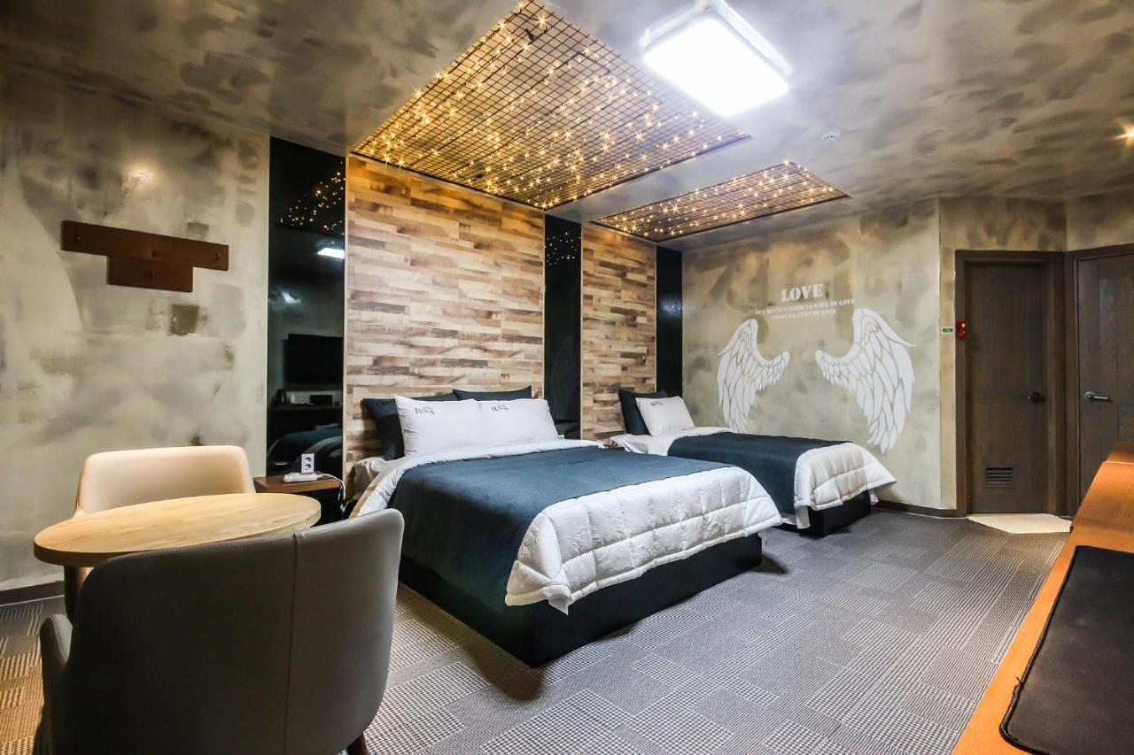 Rings Motel Iksan 外观 照片